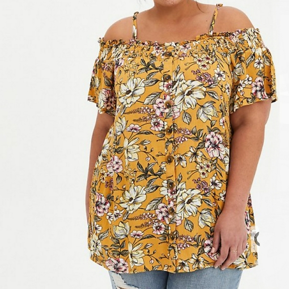 Torrid Cold Shoulder Top Floral Yellow Gauze Woven Smocked Plus 3X 22/24 NWT - Picture 2 of 14